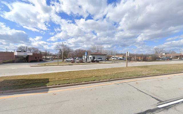 REIS Auto - Greenfield, Milwaukee, Wisconsin