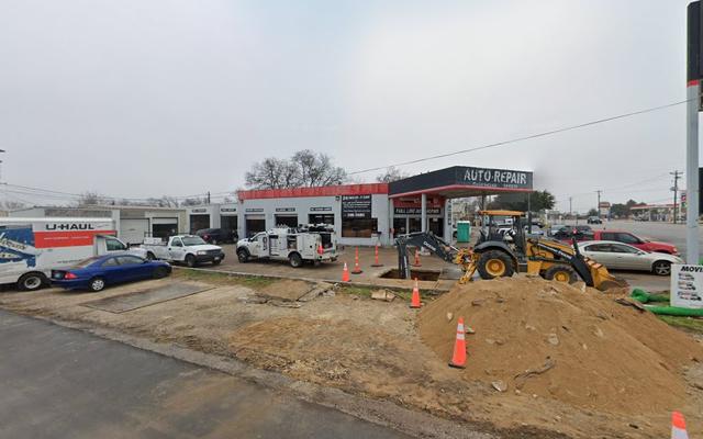 Manchaca Service Center, Austin, Texas