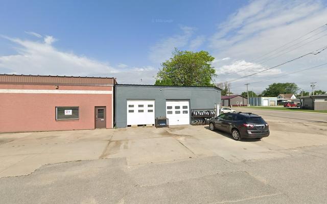Auto Care Service LLC, Latimer, Iowa