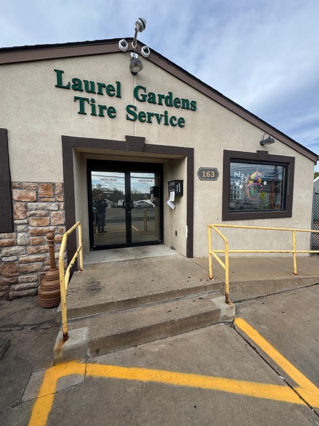 Laurel Gardens Tire Service, Inc, Pittsburgh, Pennsylvania