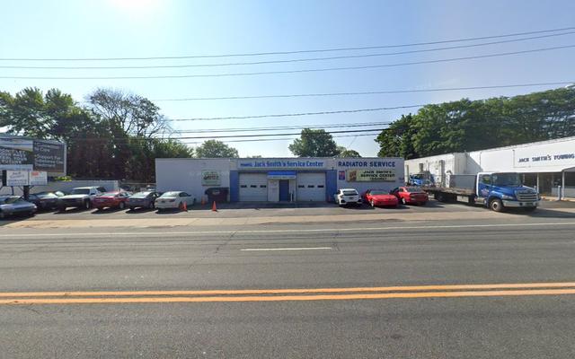 Jack Smith Service Center, Wilmington, Delaware