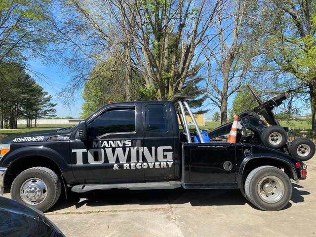 Mann's Towing and Recovery