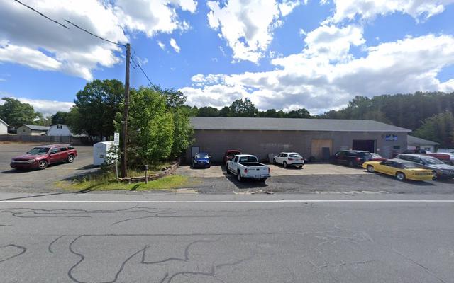 123 Auto, Kulpmont, Pennsylvania