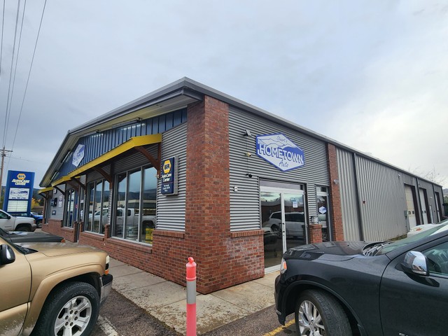 Stuart's Hometown Auto