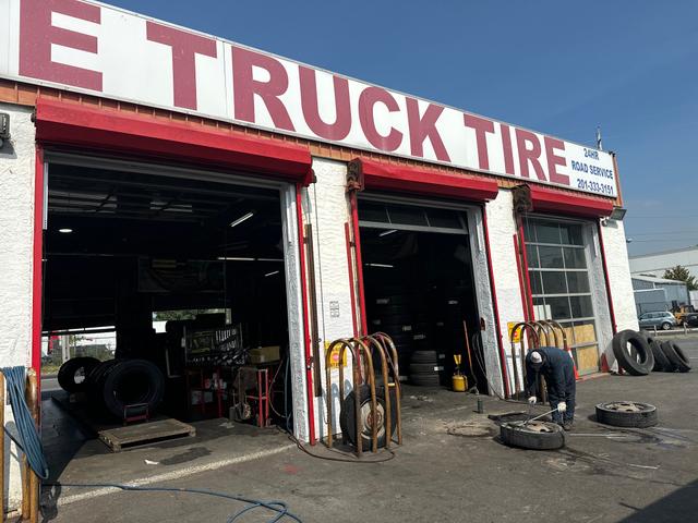 Tonnelle Tire Service, Jersey City, New Jersey