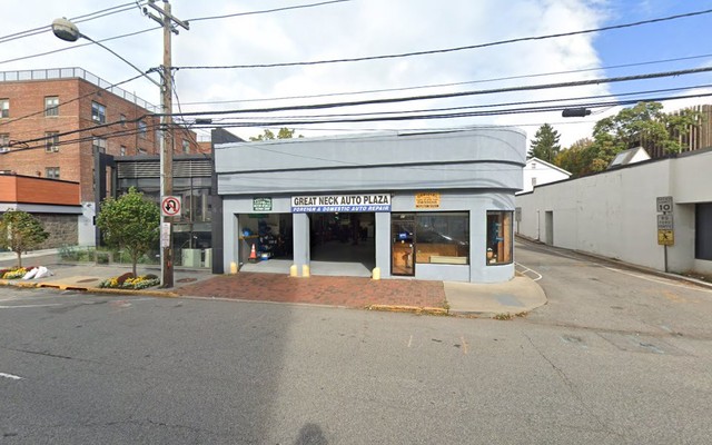 Great Neck Auto Plaza