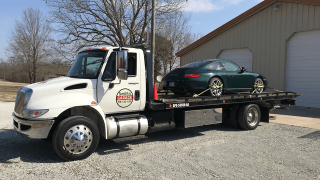 Smith’s Towing