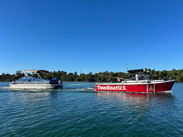 TowBoatU.S.
