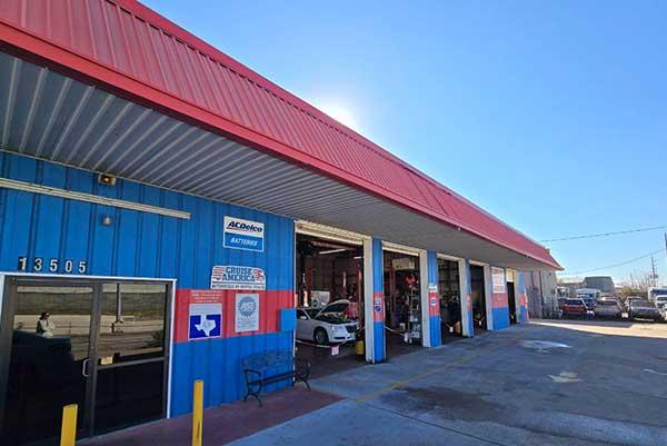 West End Auto Works, Houston, Texas
