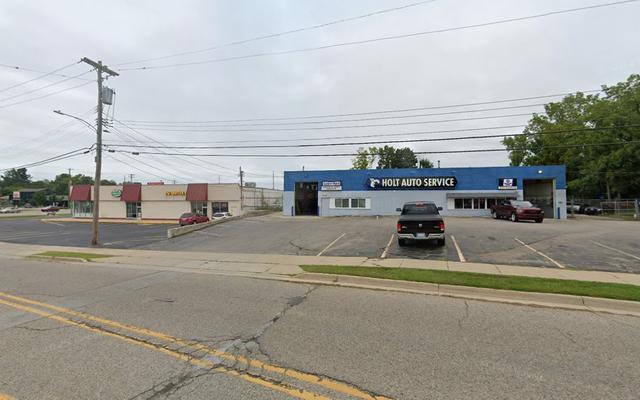 Holt Auto Service, East Lansing, Michigan