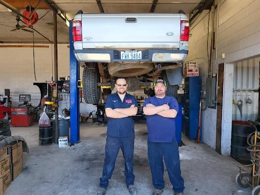Red's Auto Center