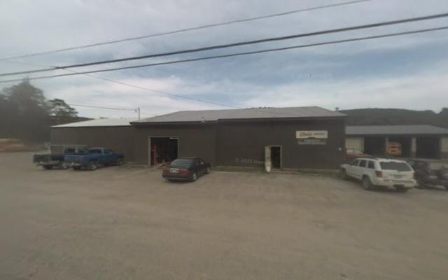 Bob's Garage, Youngsville, Pennsylvania
