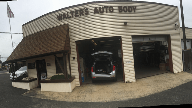 Walter's Auto Body