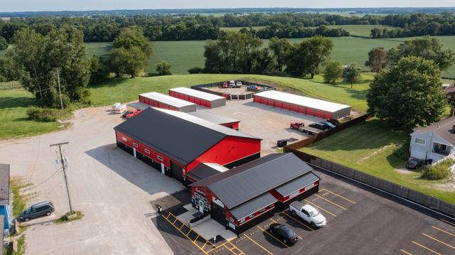 Elliston Repair & Tire / Elliston Towing & Recovery