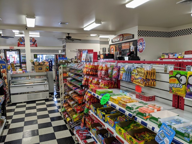 D.E. Richard Garage