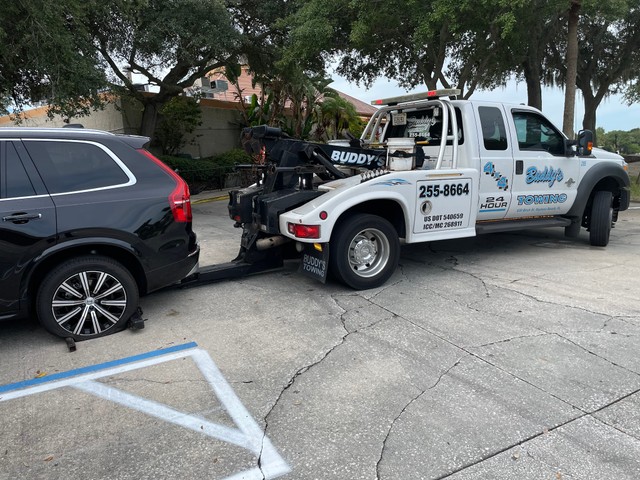 Buddy's Towing