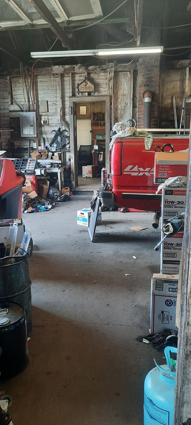 Morris Garage