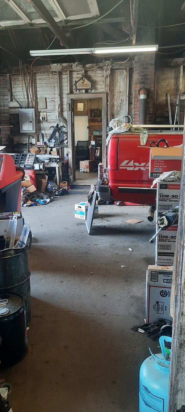 Morris Garage