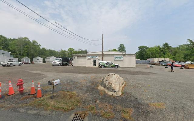 Everett's New Part Warehouse (RC Truck Sales)