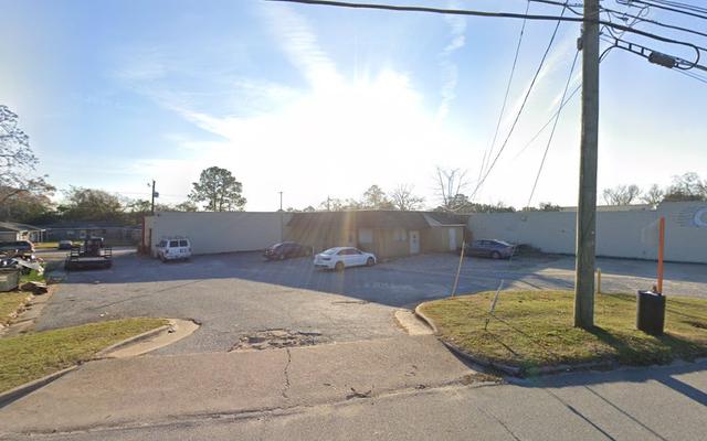 GONZALEZ TRAILER AND AUTO REPAIR