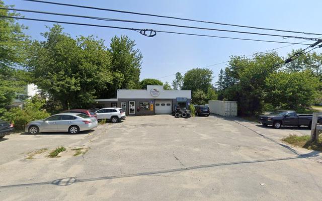 Ron's Auto, Stonington, Maine