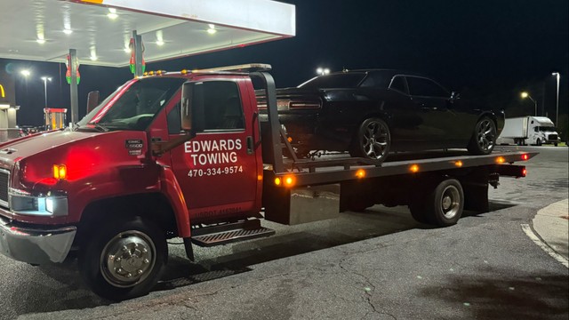 Edwards Towing