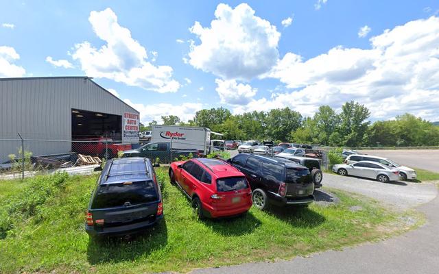 Streets Auto Center, Ravensworth, Virginia
