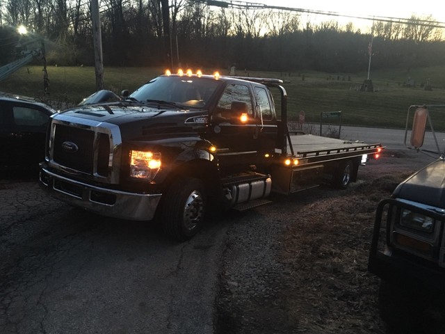 Laurel Motors & Towing