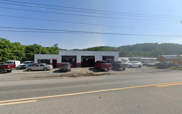 Link's Pennzoil, Beaver, West Virginia