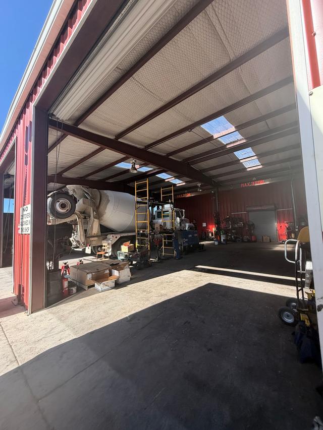 R G Truck Services, Gallup, New Mexico