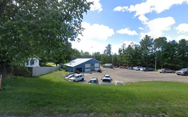 Leelanau Auto