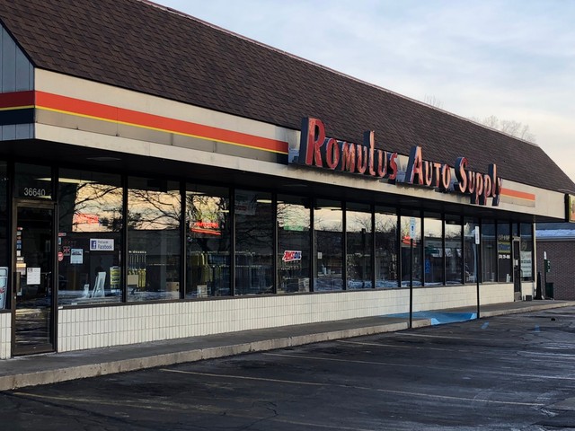 Auto Value Romulus