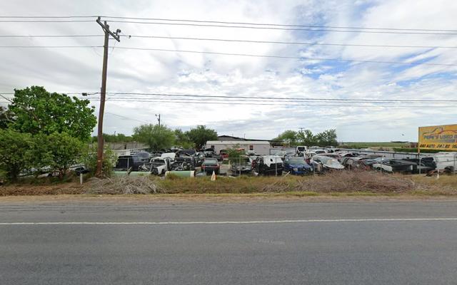 Pepes Auto Parts, Donna, Texas