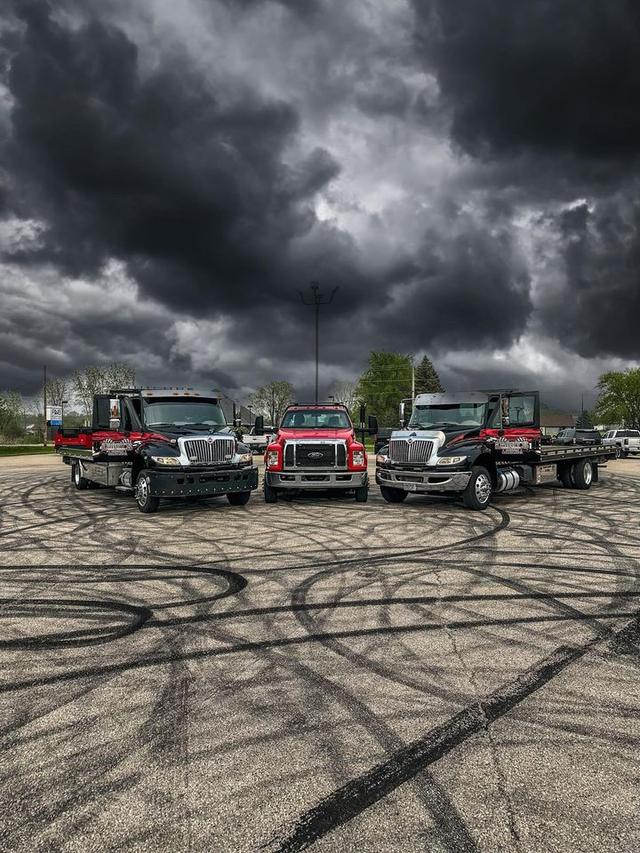 Larry's Towing & Recovery
