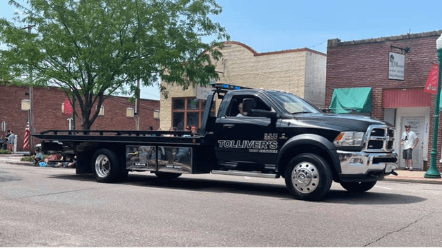 Tolliver's Towing And Recovery, Lincoln Beach, Missouri