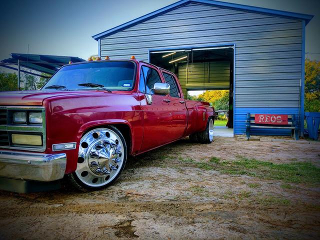 Reo's Garage, Splendora, Texas