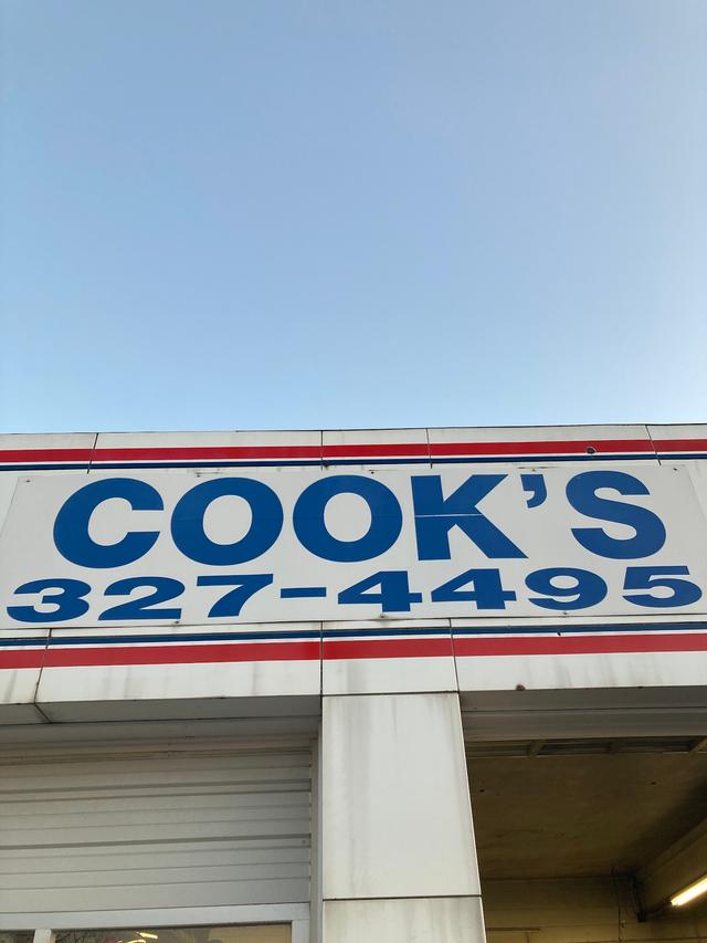 Cook's Automotive & Wrecker, Lone Hickory, North Carolina