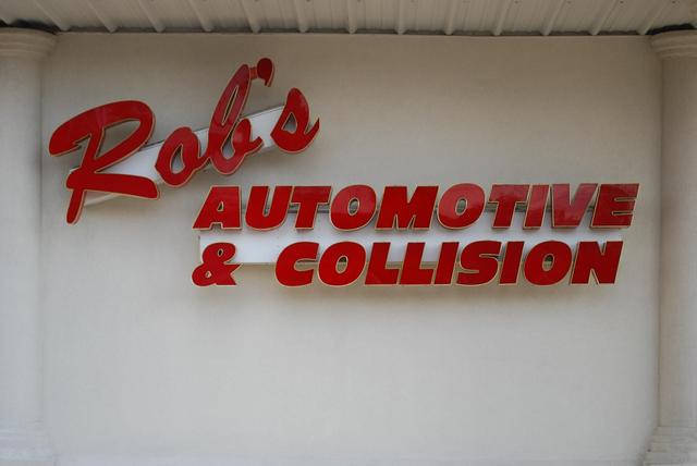 Rob's Truck & Trailer, Bristol, Pennsylvania