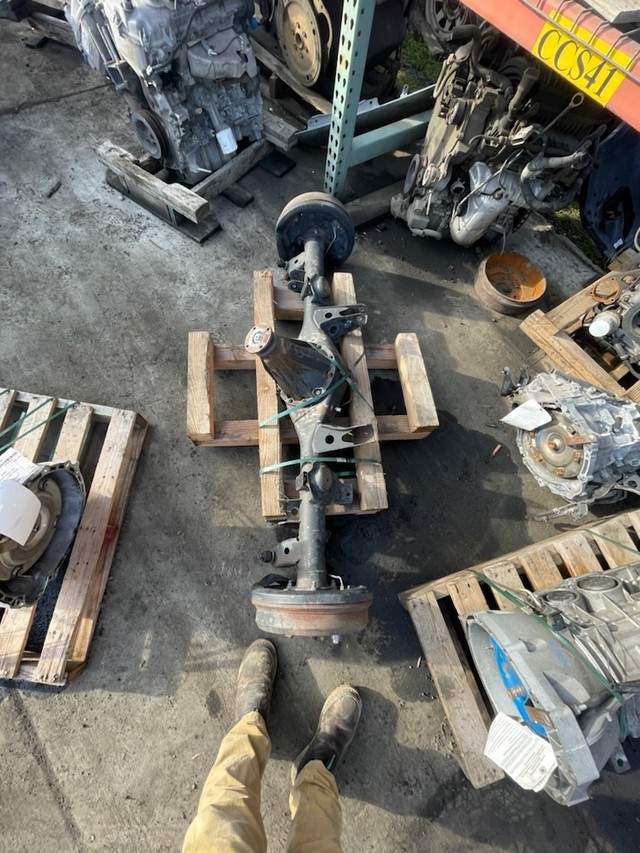 Mainland Auto Parts LLC