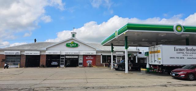 Milo & Beaver's Services Center