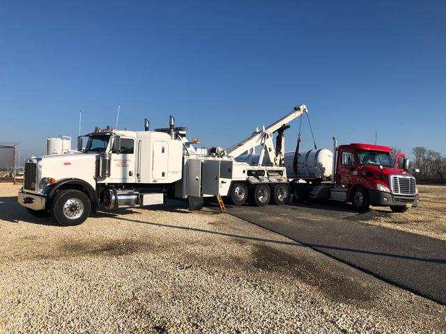 Busted Knuckle Towing