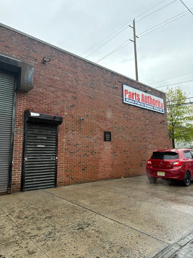 Parts Authority, Newark, New Jersey