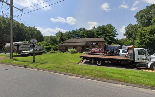 Ollie's Garage & Auto Body