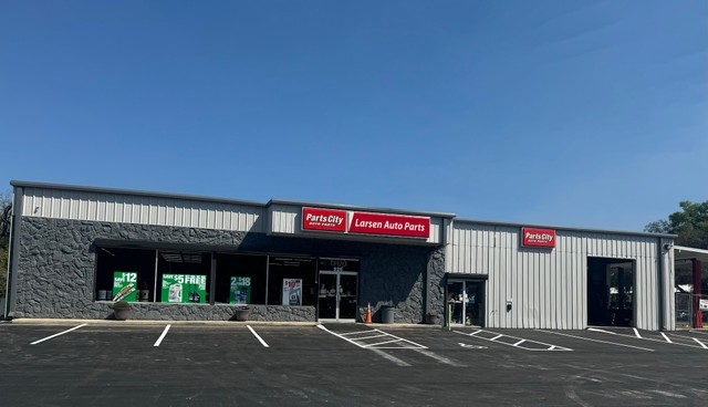 Larsen Auto Parts and Repair