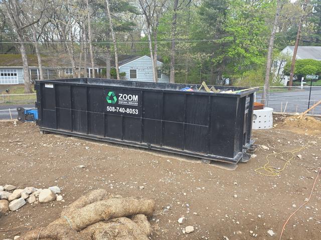 Zoom Disposal Services