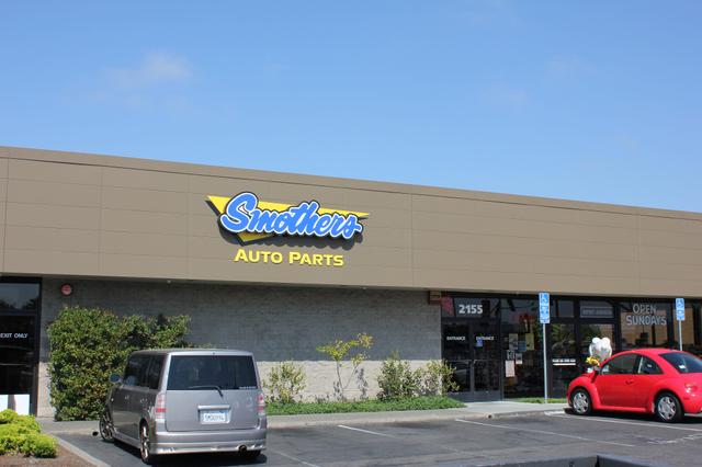 Smothers Auto Parts & Performance Accessories, Vista Santa Rosa, California