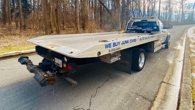 Steve’s Towing