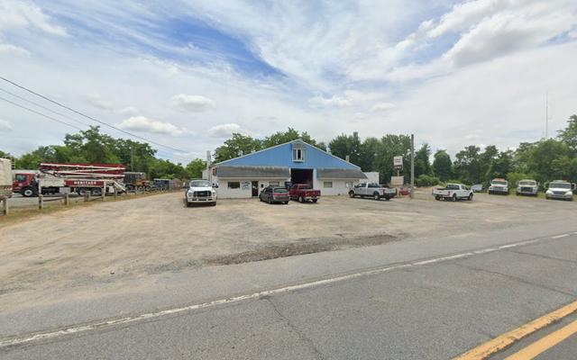 Wadkins Garage, Milford Meadows, Delaware