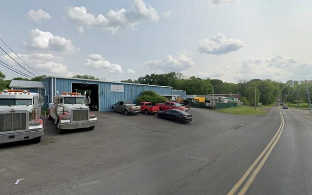 A T Auto & Truck Repair
