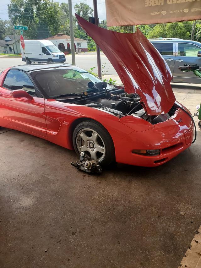Mecánico Moy auto repair LLC